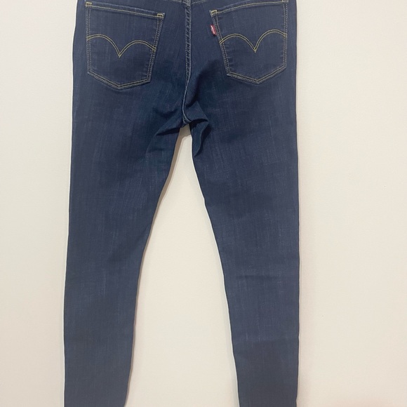 Levi’s 711 Skinny Jeans - Picture 3 of 9